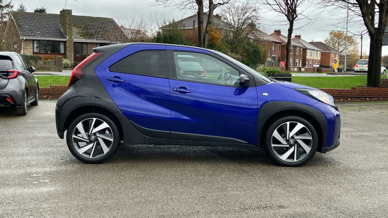 Toyota Aygo X 1.0 VVT-i Edge 5dr Petrol Hatchback